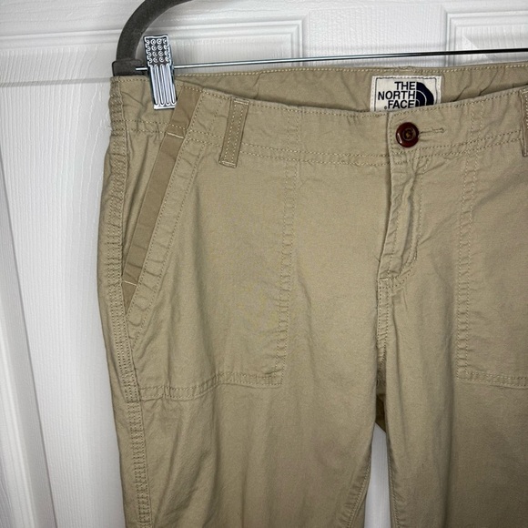 The North Face Women's Tan Boot Cut Pants with Convertible Roll Up Size 10 GUC - Picture 2 of 9